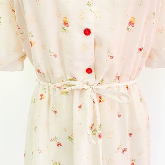Vintage 1950s Retro Cottagecore Dress, Mid Century Boho Fairy Floral Shirt Dress - Picture 4 of 14